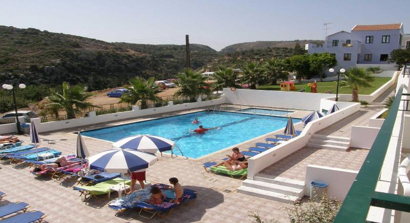 Camari Garden Hotel Apartments Gerani Chanion Exterior foto